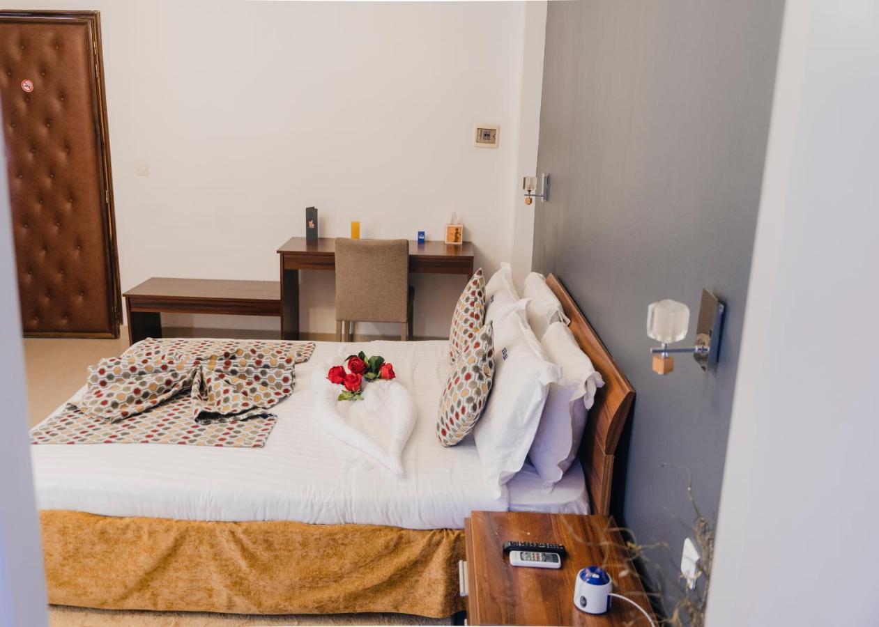 Hotel Nina Dakar Exteriér fotografie